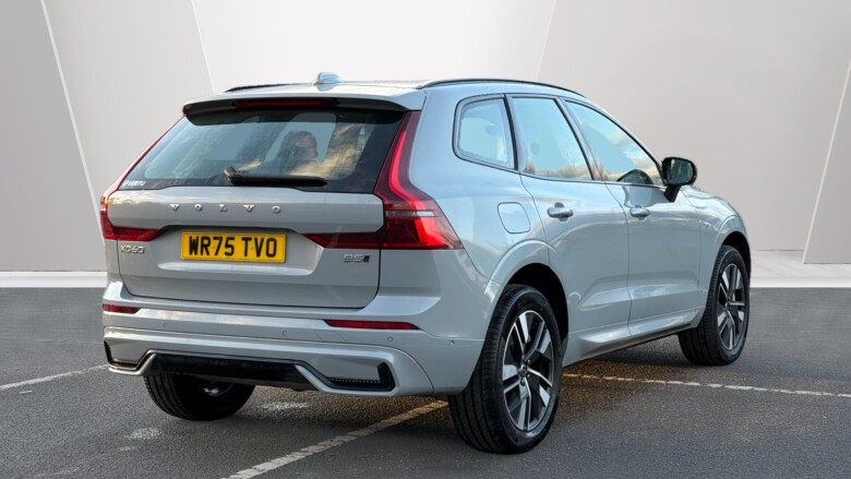 Volvo XC60 2.0 B5P Plus Dark 5dr AWD Geartronic Petrol Estate